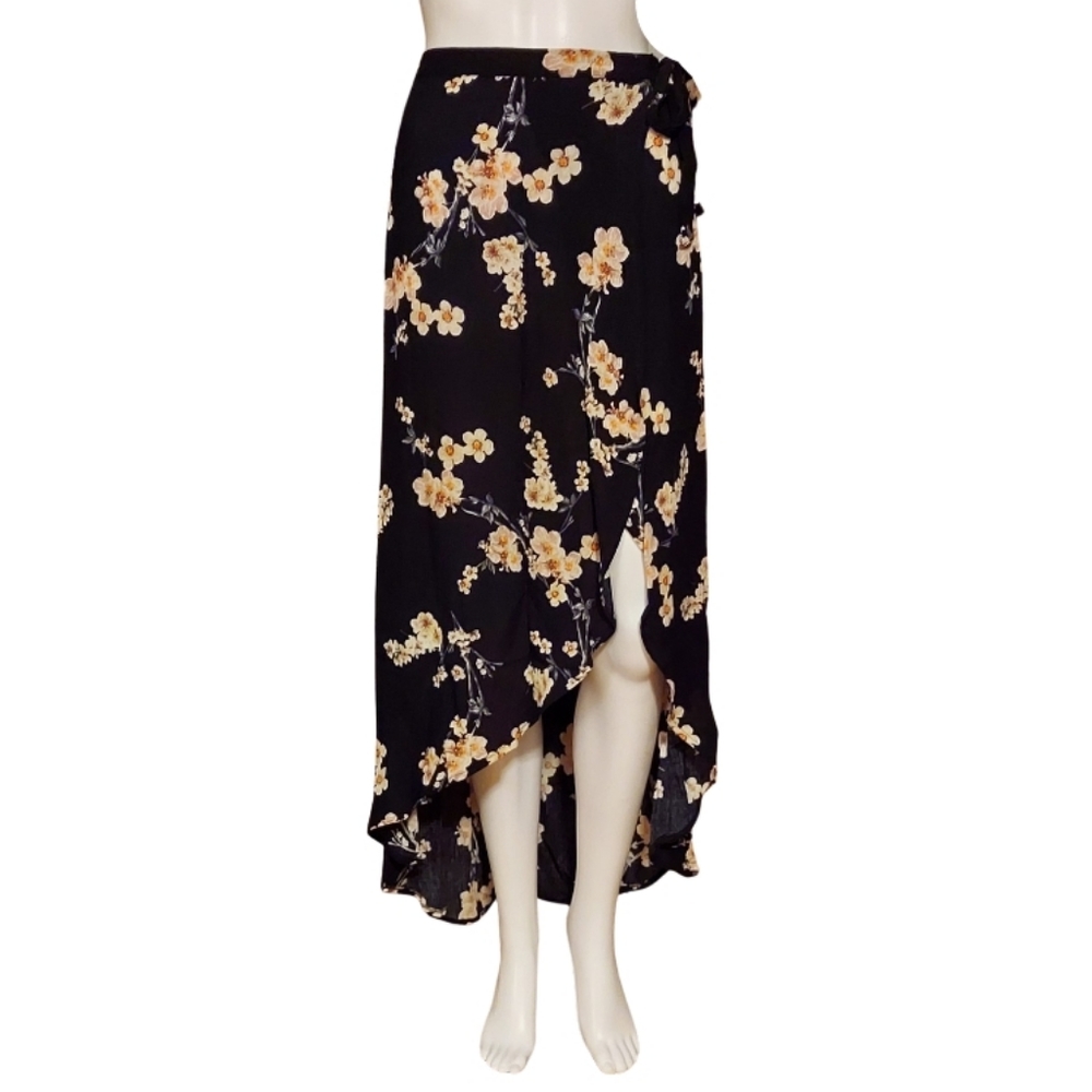 American Eagle Cherry Blossom Print Side Tie Faux Wrap Skirt